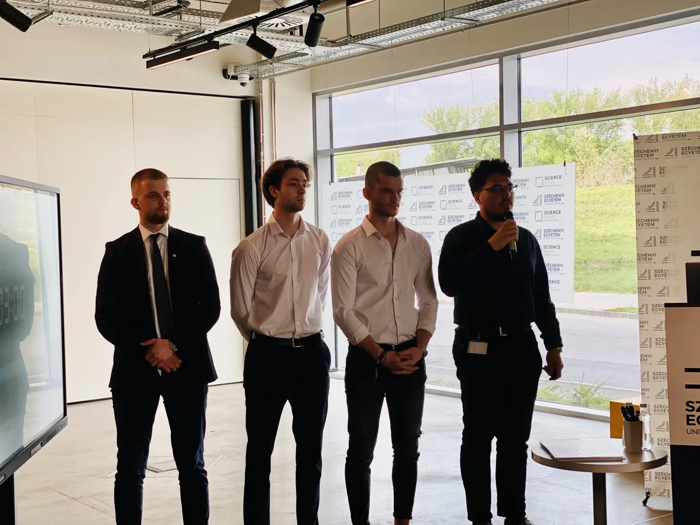 Sikerrel zárult a SZEN Pitchverseny